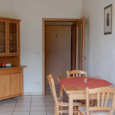 Weingut Gästehaus Eberle Apartment Burrweiler